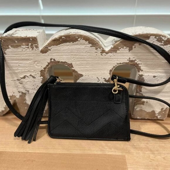 Maurices Black Solid Stadium Event Zipper Crossbody Bag 👜 - Picture 2 of 11